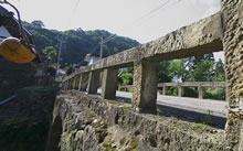覗橋の欄干の写真