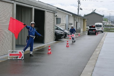 交通誘導2