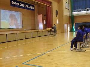 東部中学校2